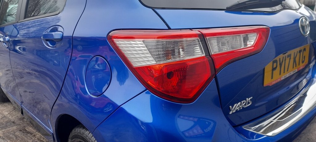 Used Toyota Yaris 2017 for sale - 77437112: Photo 13