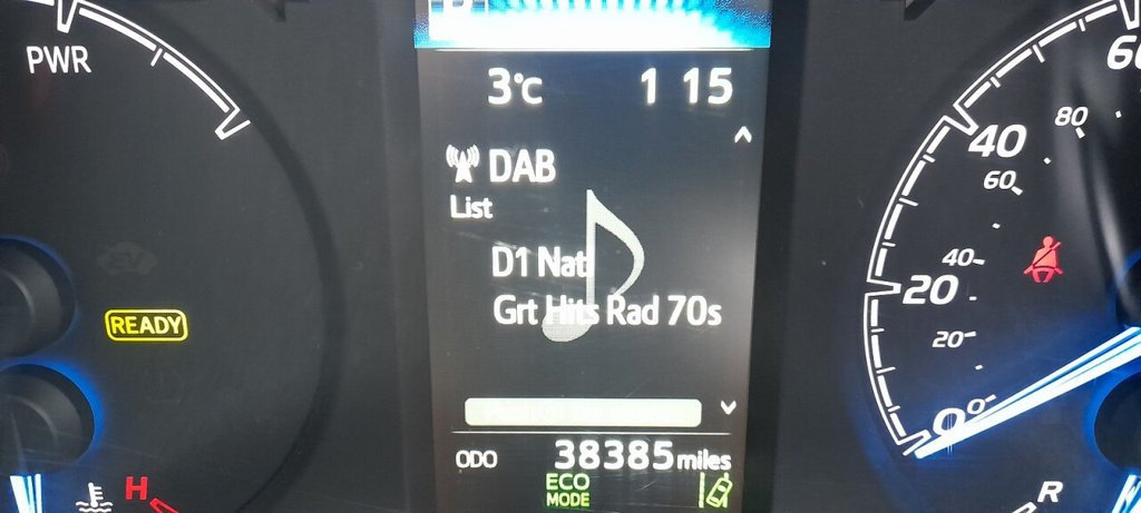 Used Toyota Yaris 2017 for sale - 77437112: Photo 19