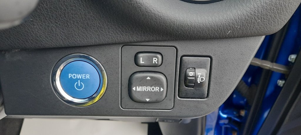 Used Toyota Yaris 2017 for sale - 77437112: Photo 21