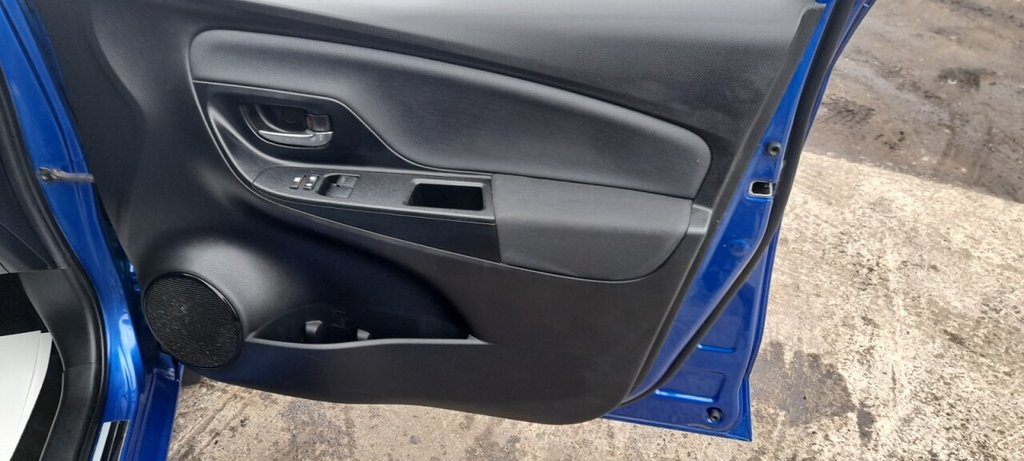 Used Toyota Yaris 2017 for sale - 77437112: Photo 26