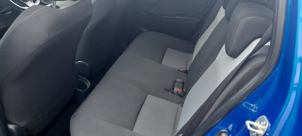 Used Toyota Yaris 2017 for sale - 77437112: Photo 27