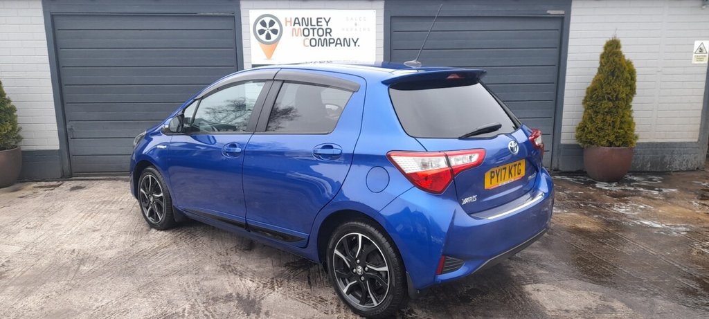 Used Toyota Yaris 2017 for sale - 77437112: Photo 5