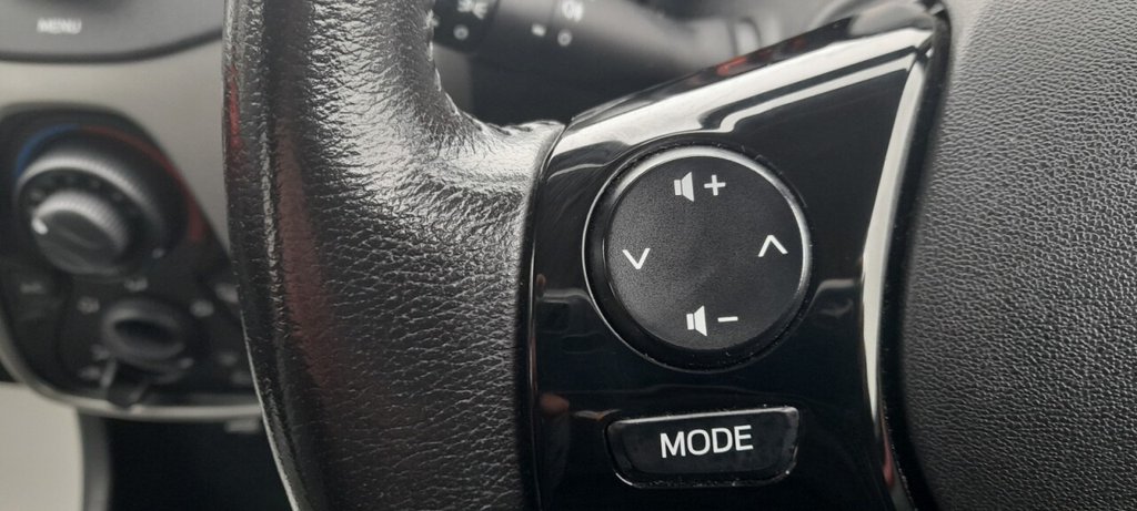 Used Toyota AYGO 2018 for sale - 77483421: Photo 14