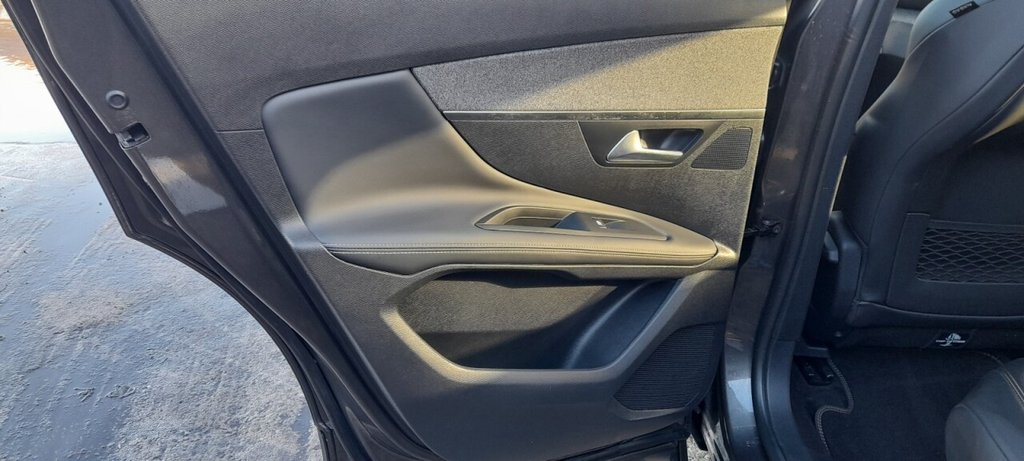 Used Peugeot 3008 2018 for sale - 77007522: Photo 31