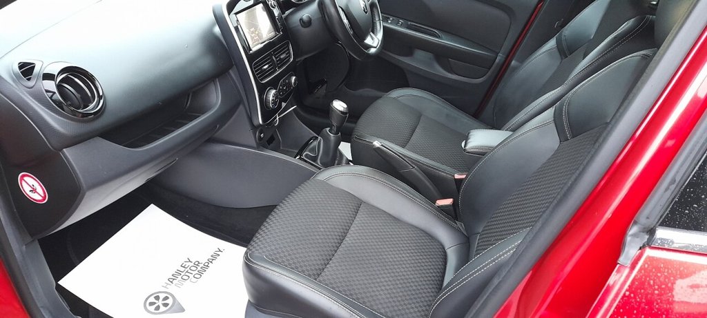 Used Renault Clio 2018 for sale - 76923635: Photo 28