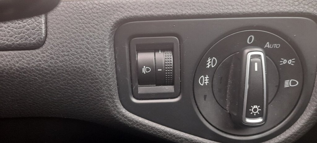 Used Volkswagen Golf 2016 for sale - 77483523: Photo 18