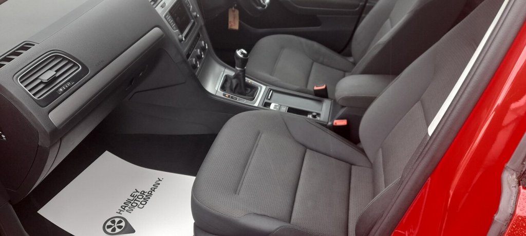 Used Volkswagen Golf 2016 for sale - 77483523: Photo 32