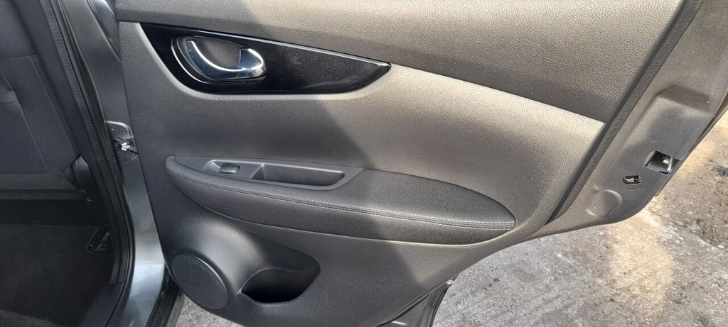 Used Nissan Qashqai 2015 for sale - 77967243: Photo 26