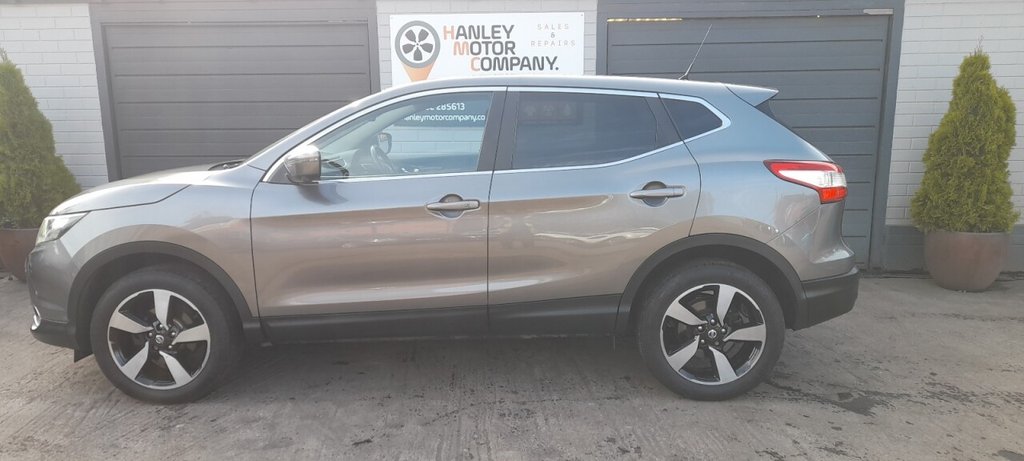 Used Nissan Qashqai 2015 for sale - 77967243: Photo 7