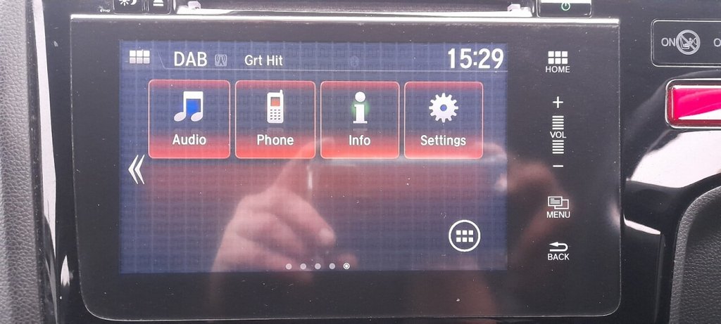 Used Honda Jazz 2015 for sale - 77437419: Photo 16