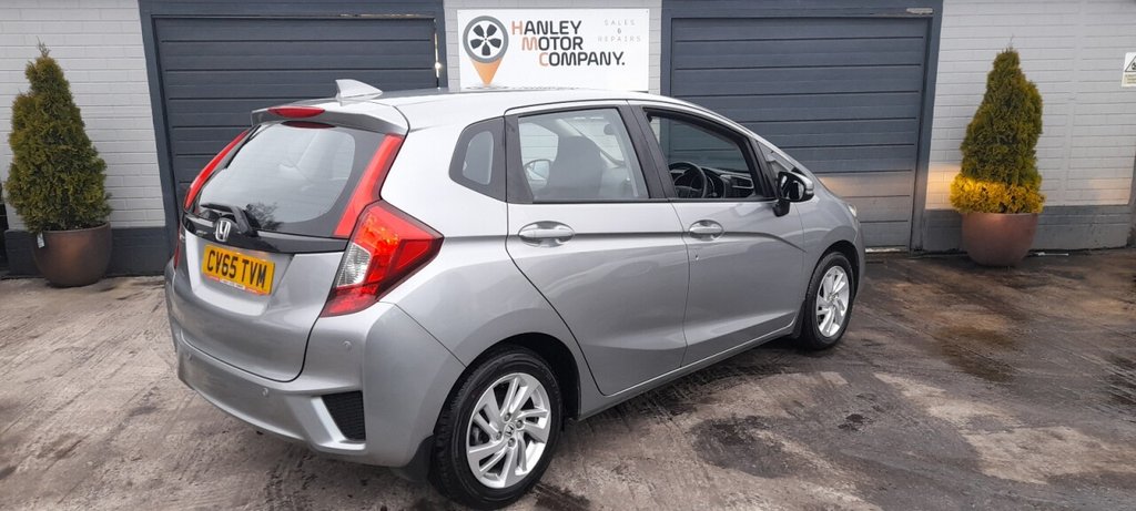 Used Honda Jazz 2015 for sale - 77437419: Photo 3