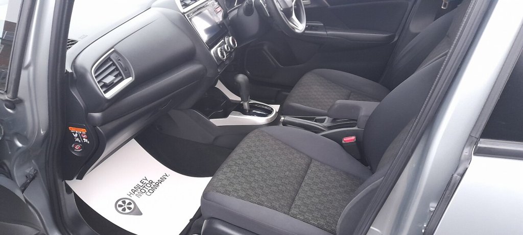 Used Honda Jazz 2015 for sale - 77437419: Photo 30