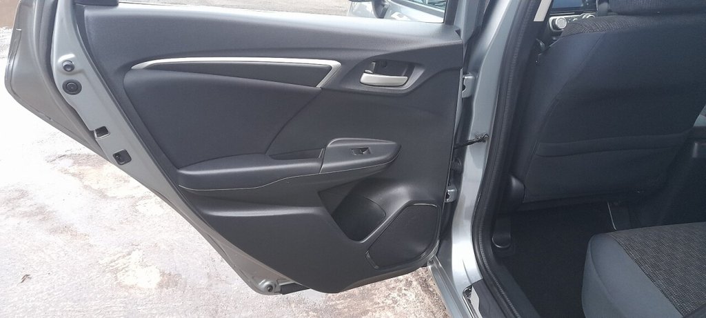 Used Honda Jazz 2015 for sale - 77437419: Photo 31