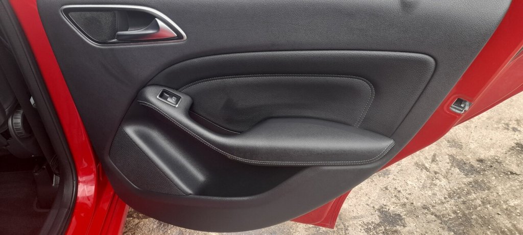 Used Mercedes-Benz B Class 2013 for sale - 78044449: Photo 30