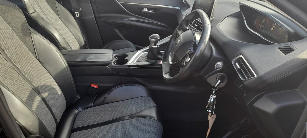 Used Peugeot 3008 2017 for sale - 78068615: Photo 14