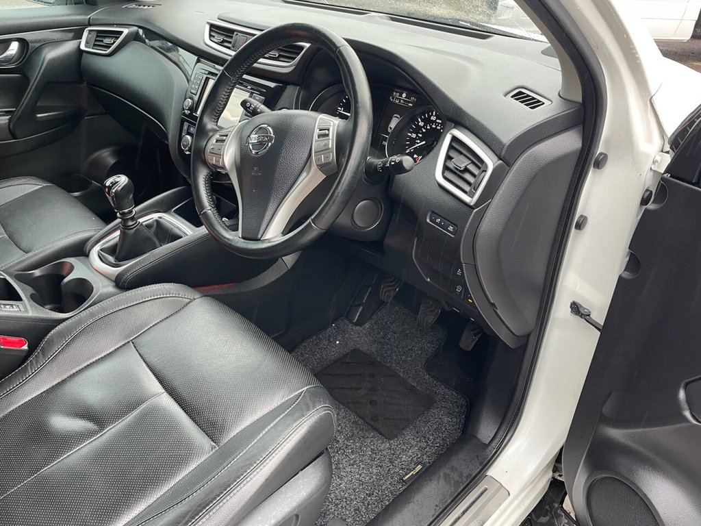 Used Nissan Qashqai 2014 for sale - 76406392: Photo 13