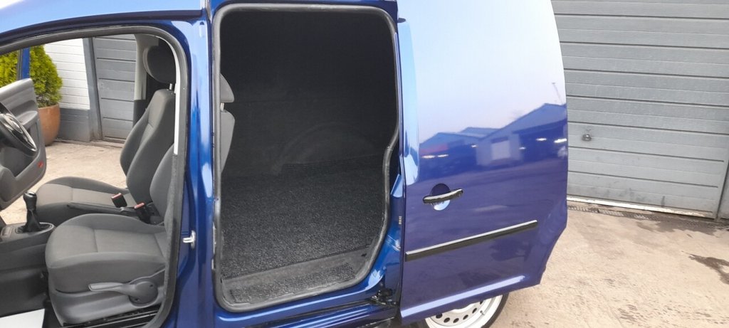 Used Volkswagen Caddy 2015 for sale - 77967392: Photo 13