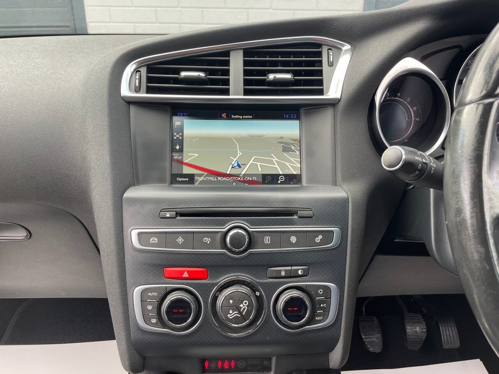 Used DS Automobiles DS 4 2015 for sale - 76923360: Photo 13