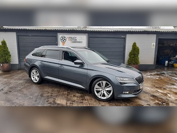 2016 (16) - 2.0 TDI CR 190 SE L Executive 5dr DSG