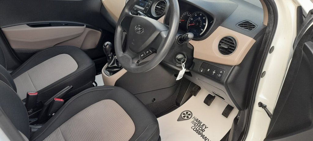 Used Hyundai i10 2015 for sale - 76367657: Photo 19