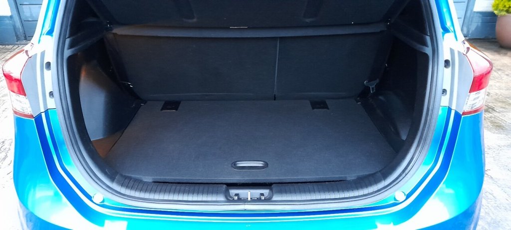 Used Hyundai Ix20 2015 for sale - 76910319: Photo 4