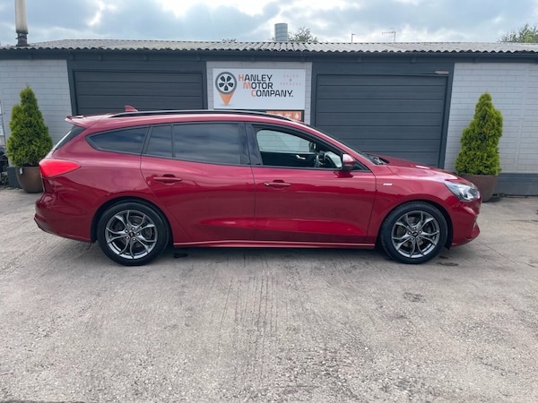 Used Ford Focus 2018 for sale - 75607246: Photo 2