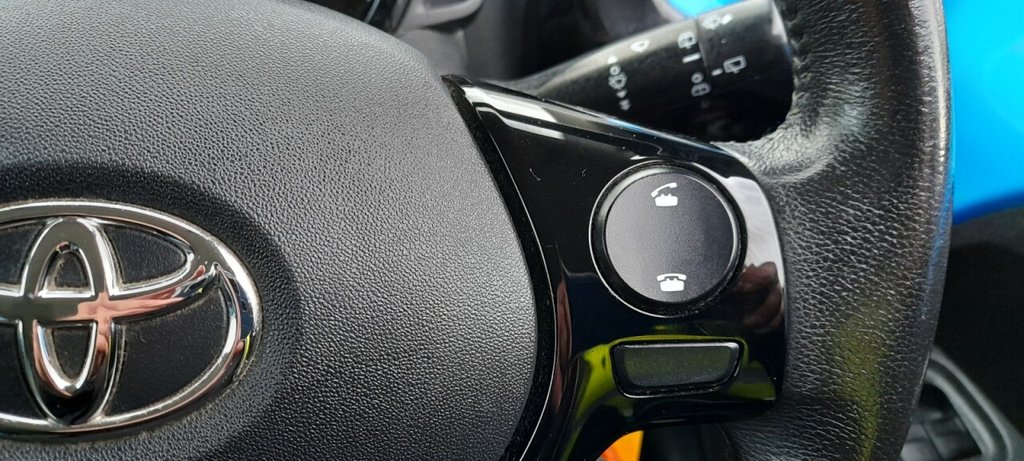 Used Toyota AYGO 2016 for sale - 76910382: Photo 17