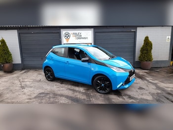 2016 (16) - 1.0 VVT-i X-Cite 2 5dr