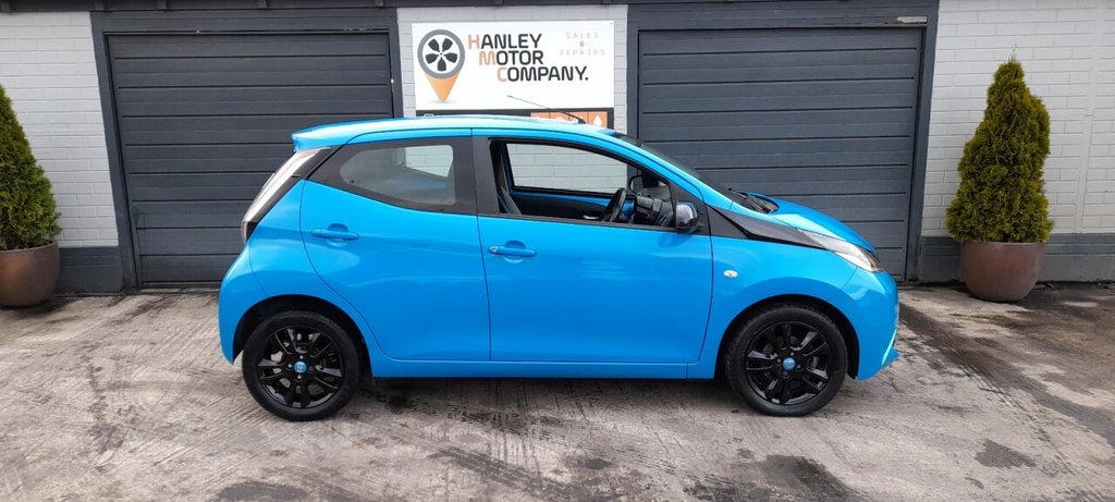 Used Toyota AYGO 2016 for sale - 76910382: Photo 2