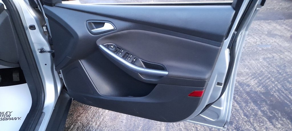 Used Ford Focus 2014 for sale - 76923636: Photo 20