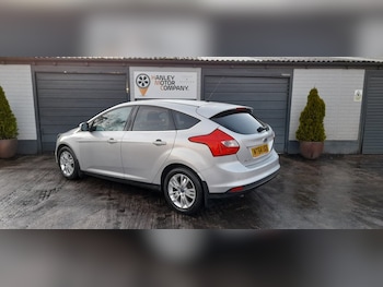 Used Ford Focus 2014 for sale - 76923636: Photo