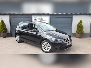 Used Volkswagen Golf SV 2016 for sale - 79530442: Photo