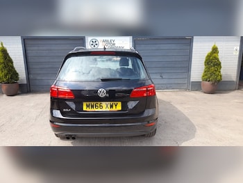 Used Volkswagen Golf SV 2016 for sale - 79530442: Photo