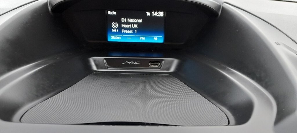 Used Ford C-Max 2016 for sale - 76841349: Photo 17