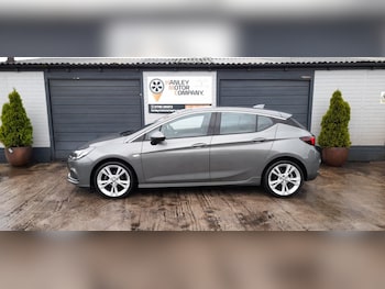 Used Vauxhall Astra 2017 for sale - 76163439: Photo 4