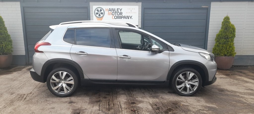 Used Peugeot 2008 2018 for sale - 76368248: Photo 2