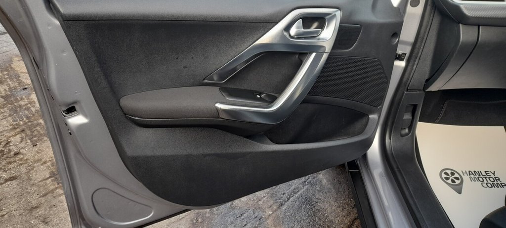 Used Peugeot 2008 2018 for sale - 76368248: Photo 20