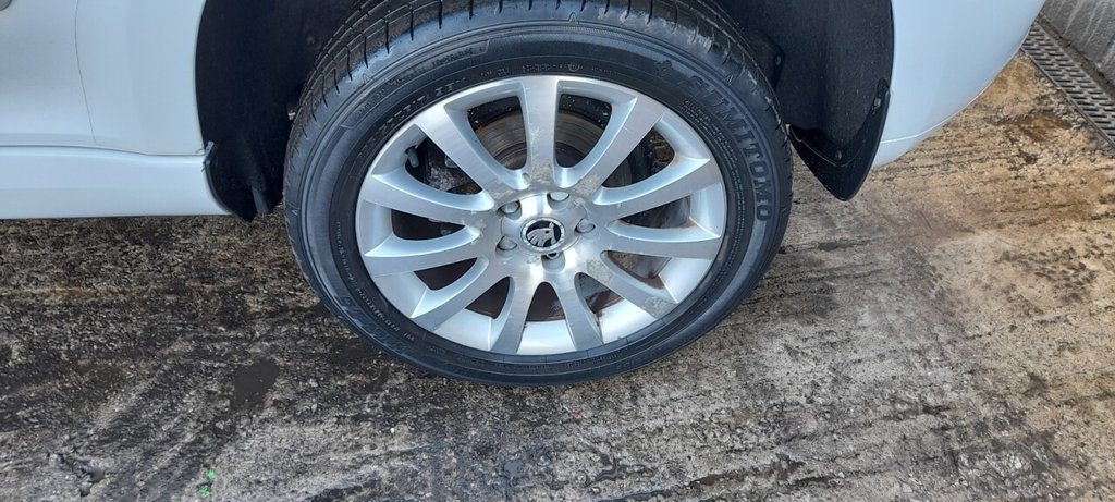 Used Skoda Yeti 2015 for sale - 77227142: Photo 13