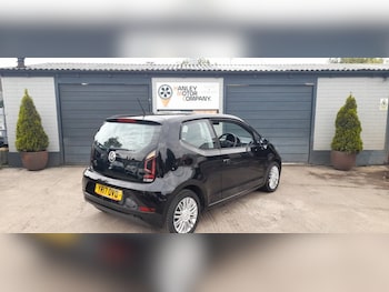 Used Volkswagen up! 2017 for sale - 79632035: Photo