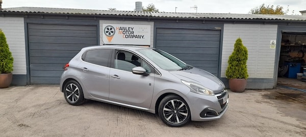 Used Peugeot 208 2019 for sale - 76080815: Photo 1