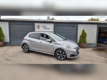 Used Peugeot 208 2019 for sale - 76080815: Photo
