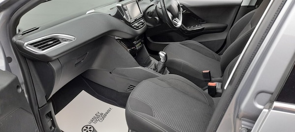 Used Peugeot 208 2019 for sale - 76080815: Photo 27