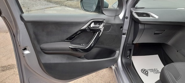 Used Peugeot 208 2019 for sale - 76080815: Photo 28