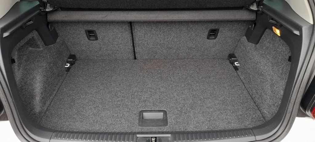 Used Volkswagen Polo 2016 for sale - 77547534: Photo 4