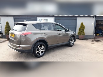 Used Toyota RAV4 2016 for sale - 78474712: Photo