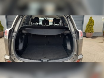 Used Toyota RAV4 2016 for sale - 78474712: Photo
