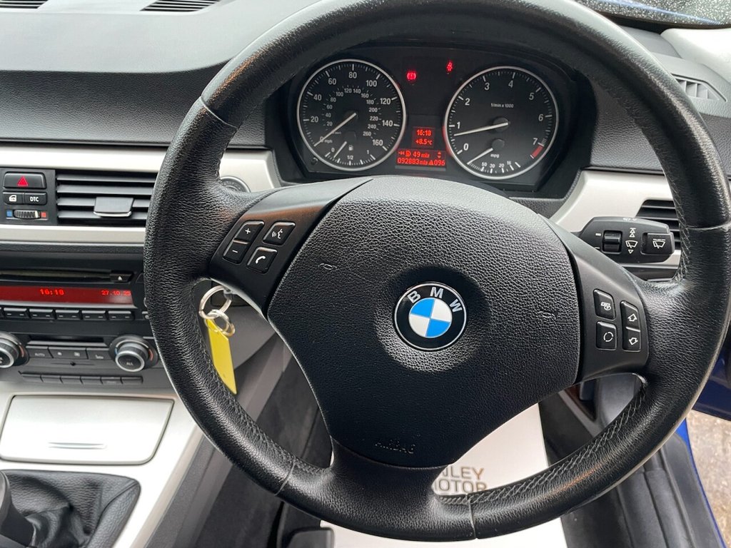 Used BMW 3 Series 2010 for sale - 76386119: Photo 12