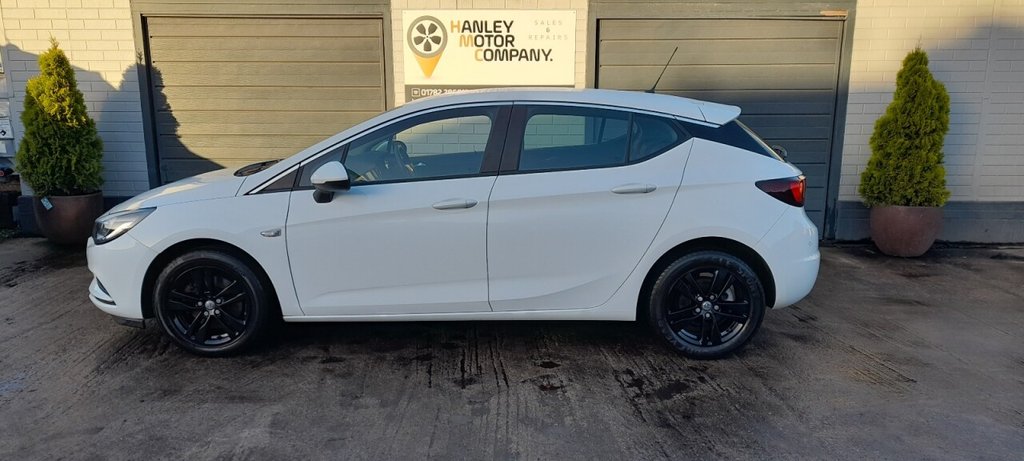 Used Vauxhall Astra 2017 for sale - 76368231: Photo 6