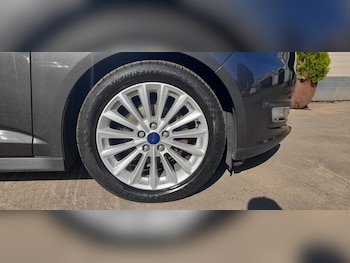 Used Ford C-Max 2018 for sale - 79334605: Photo