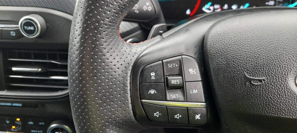 Used Ford Focus 2019 for sale - 76291896: Photo 19